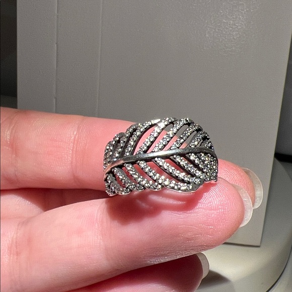 Light as a Feather Clear CZ Ring - Size 8 - Picture 10 of 14